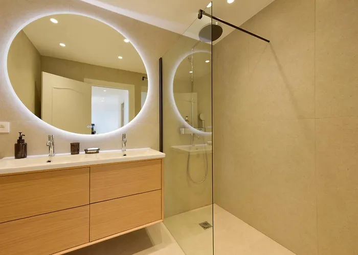 아파트 Luxury 1-br Sea View Parking
