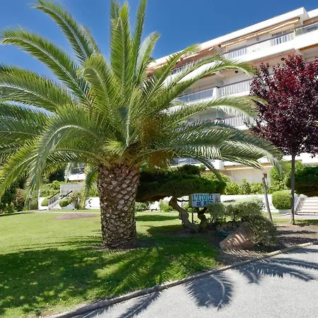 Luxury 1-br Sea View Parking Appartement Vallauris